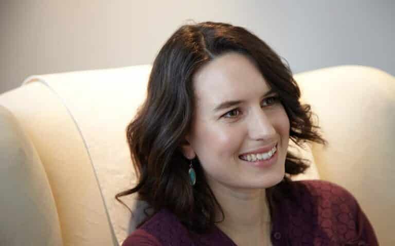 Sarah Dowling